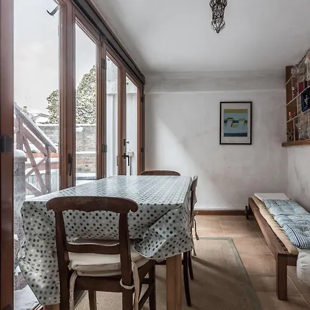Mit Privater Terrasse *