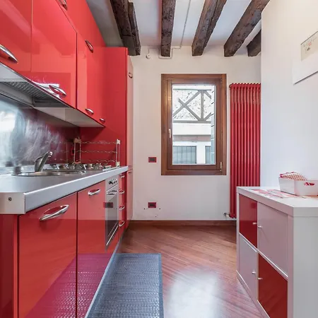 Apartmán Mit Privater Terrasse Benátky