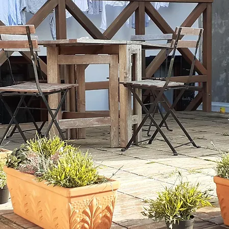 Apartmán Mit Privater Terrasse *